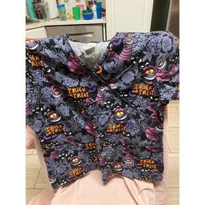 Disney Trick Or Treat Alice and wonderland Scrub Top Size L